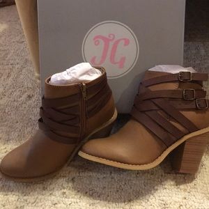 Strapped tan & brown bootie, 2-1/2 inch heel